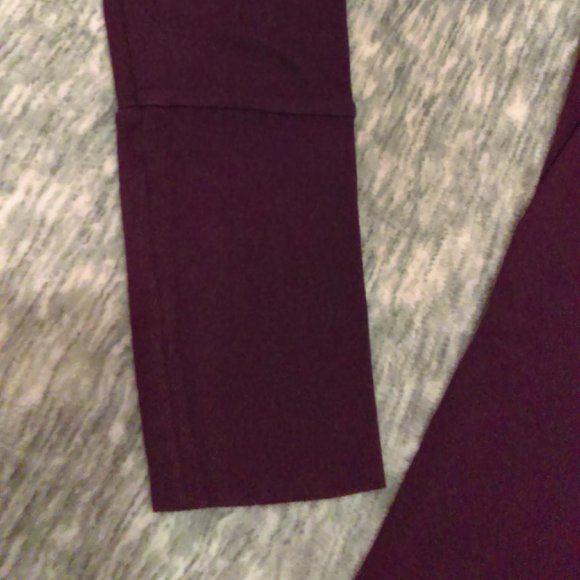 Purple long-sleeve v-neck Michael Stars tee - Picture 2 of 8